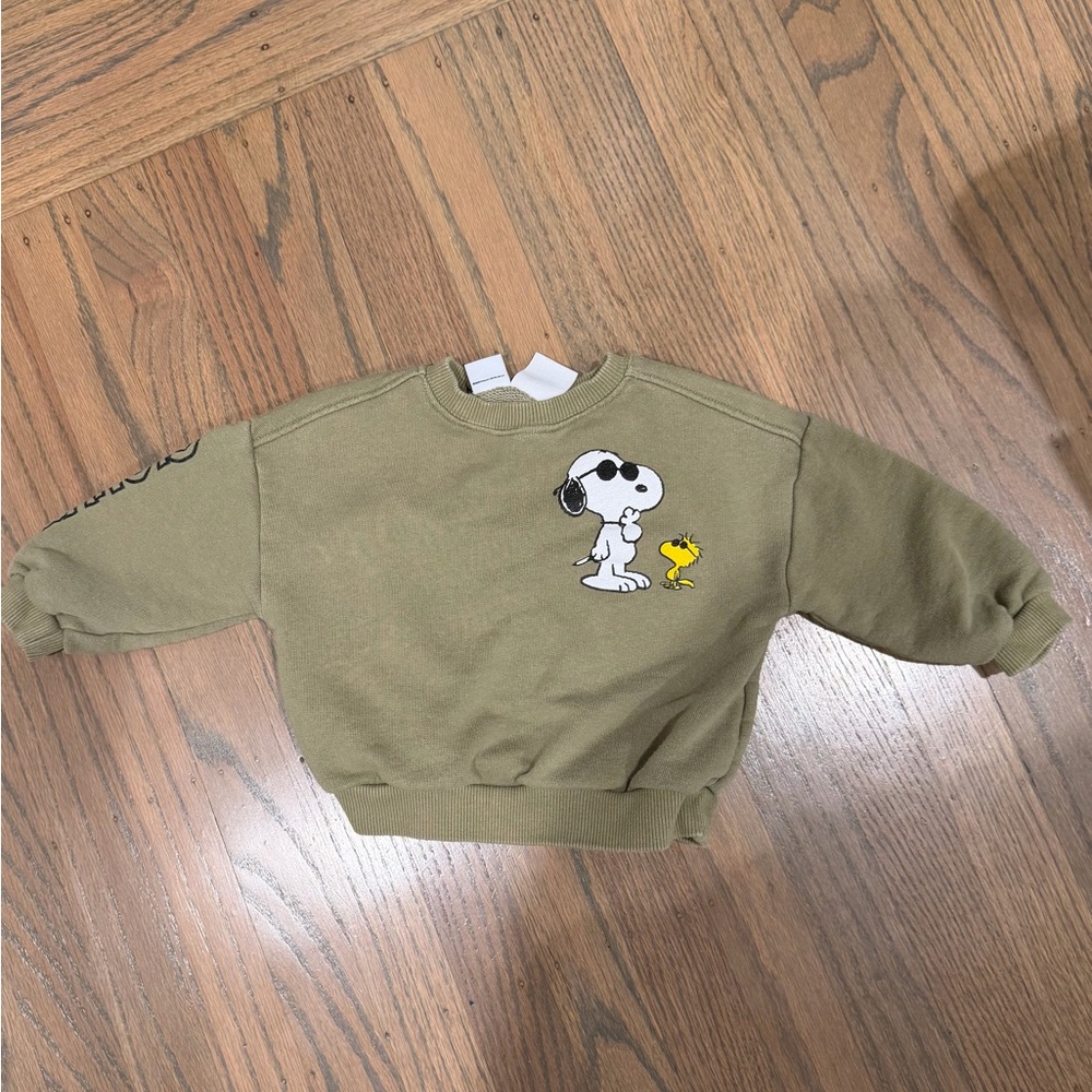 Zara Olive Green Peanuts Sweatshirt